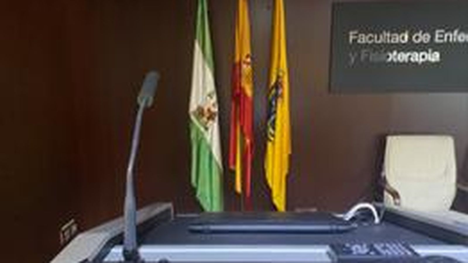 Con la colaboración de la Universidad de Cádiz.