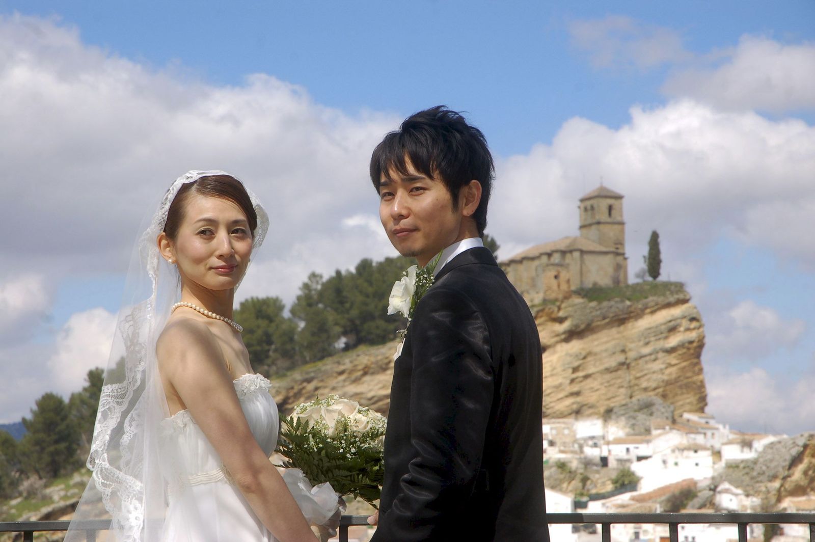 Muchos japoneses eligen este pueblo granadino para celebrar su boda.