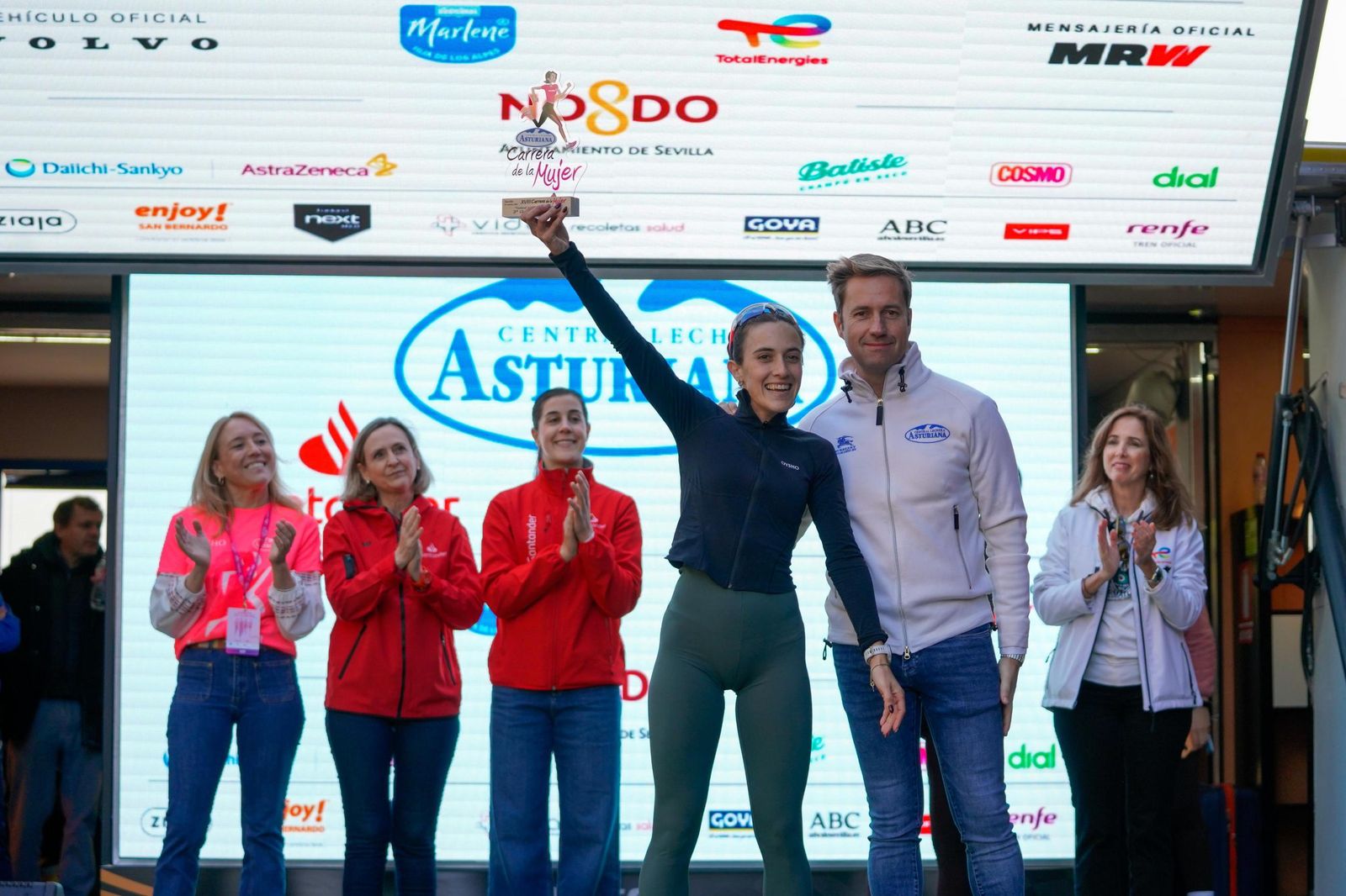 Las fotos de la Carrera de la Mujer en Sevilla