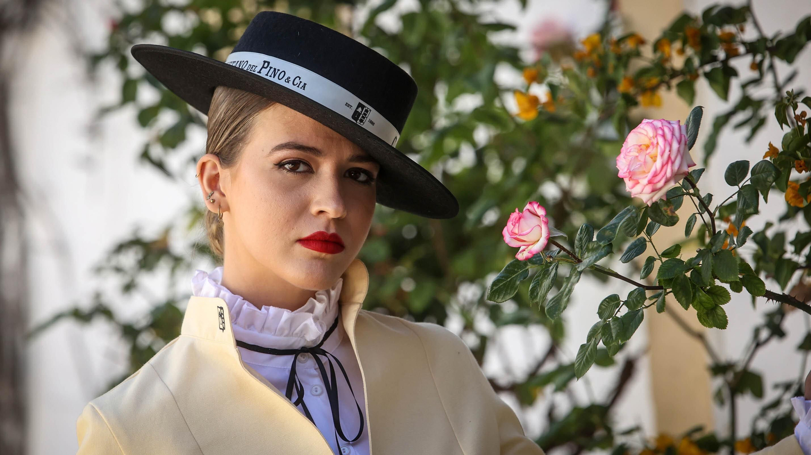 Cayetano del Pino presenta sus nuevos y elegantes uniformes