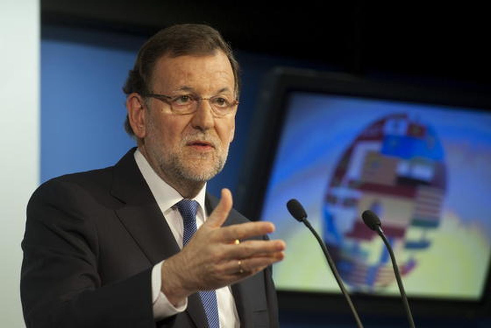 Rajoy dice que relevó a Wert porque él se lo pidió "por razones personales"