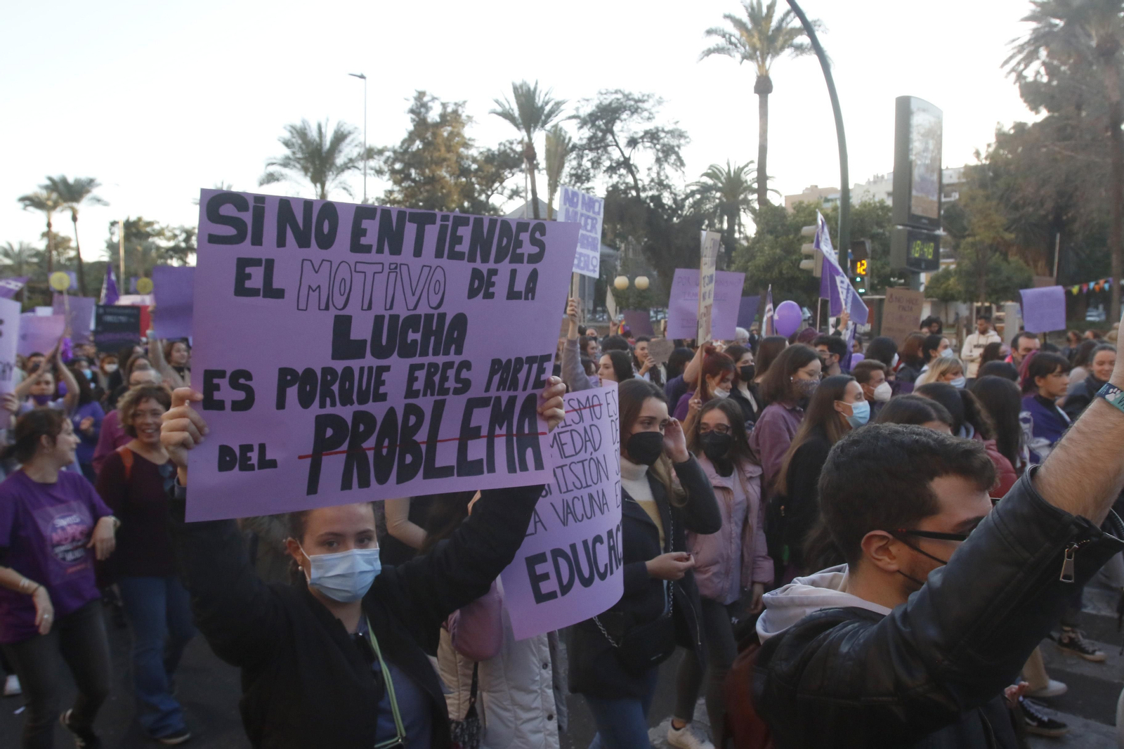 La manifestación del 8M en Córdoba, en fotografías