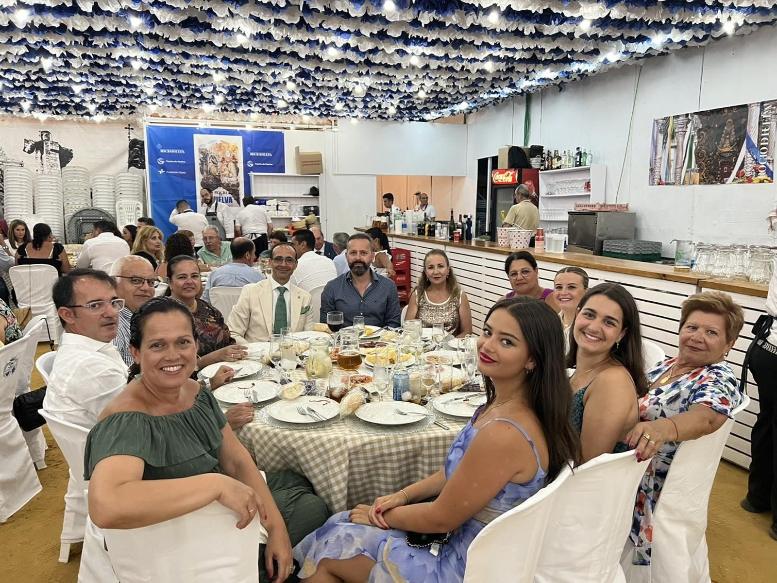 Cena de inauguración de la Hermandad del Rocío de Huelva. Cena de inauguración de la Hermandad del Rocío de Huelva.