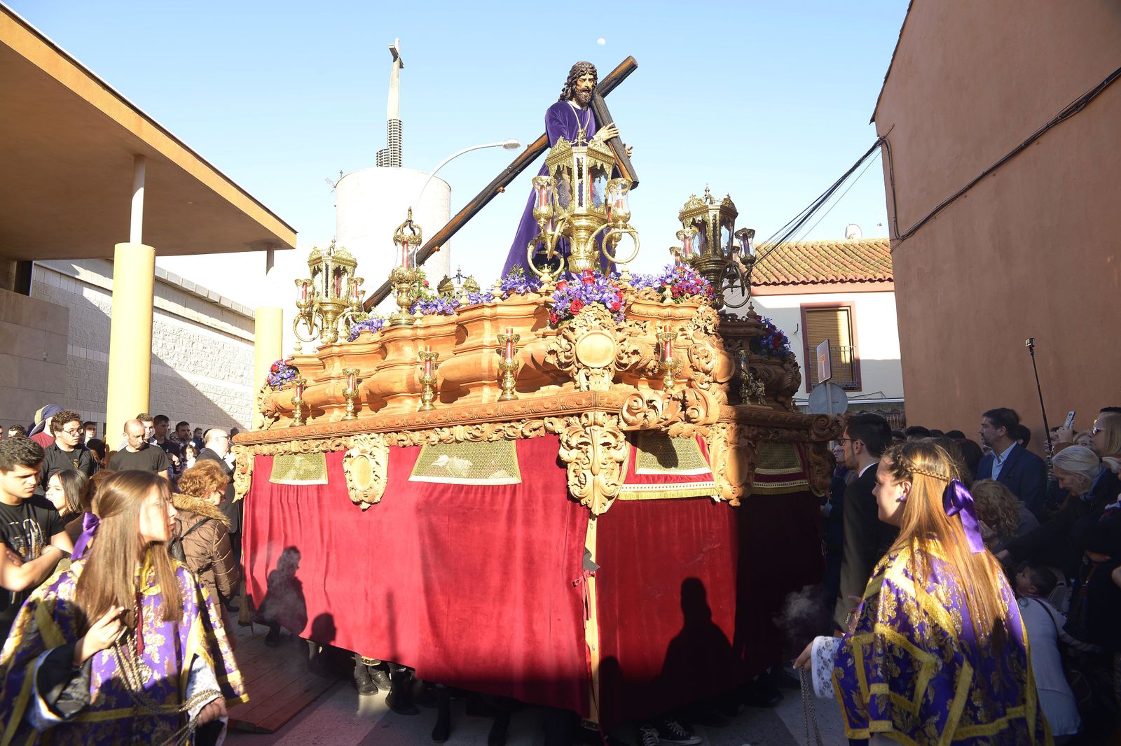 Imágenes de Pena y Dolores en La Línea