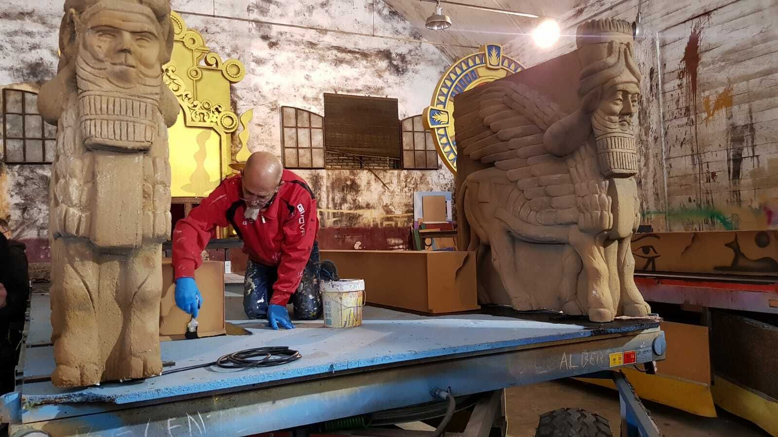 Por primera vez las carrozas han sido elaboradas por la empresa Imaginarte Creaciones.