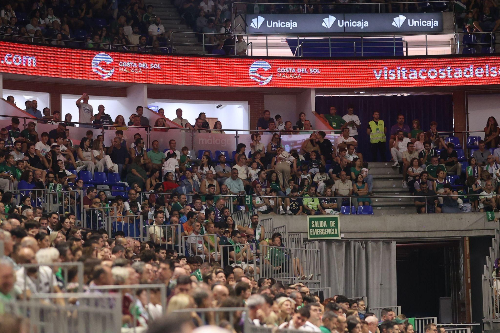 Búscate en el Carpena durante el Unicaja - Bilbao Basket
