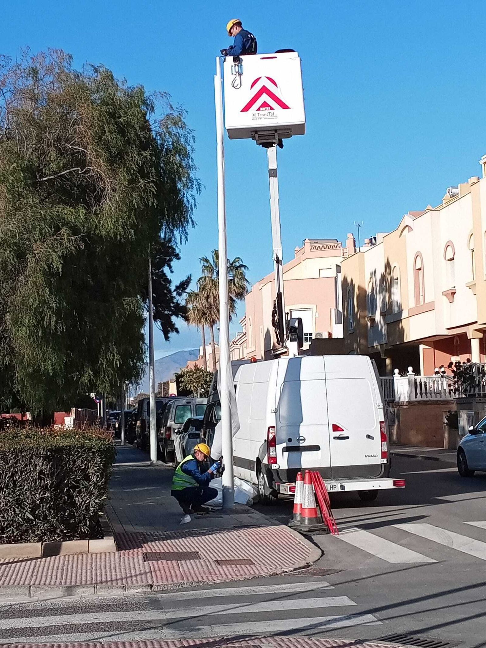 Trabajos de sustitución de luminarias