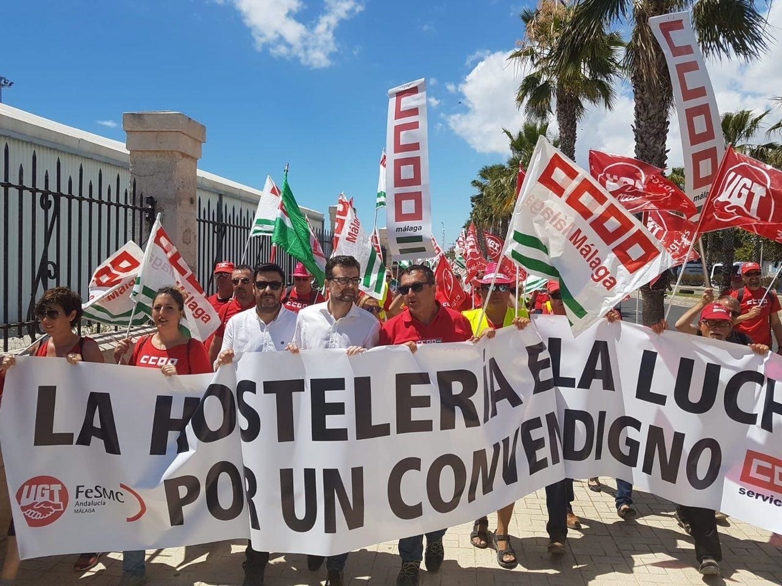 La marcha por un convenio "digno" de hostelería, que concluyó en la capital.