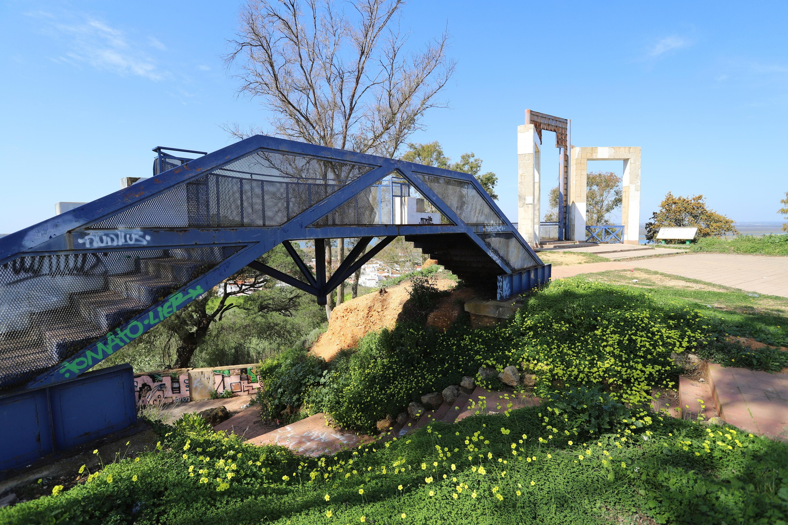 Imágenes del mirador del Conquero, de los cabezos y Fuentevieja