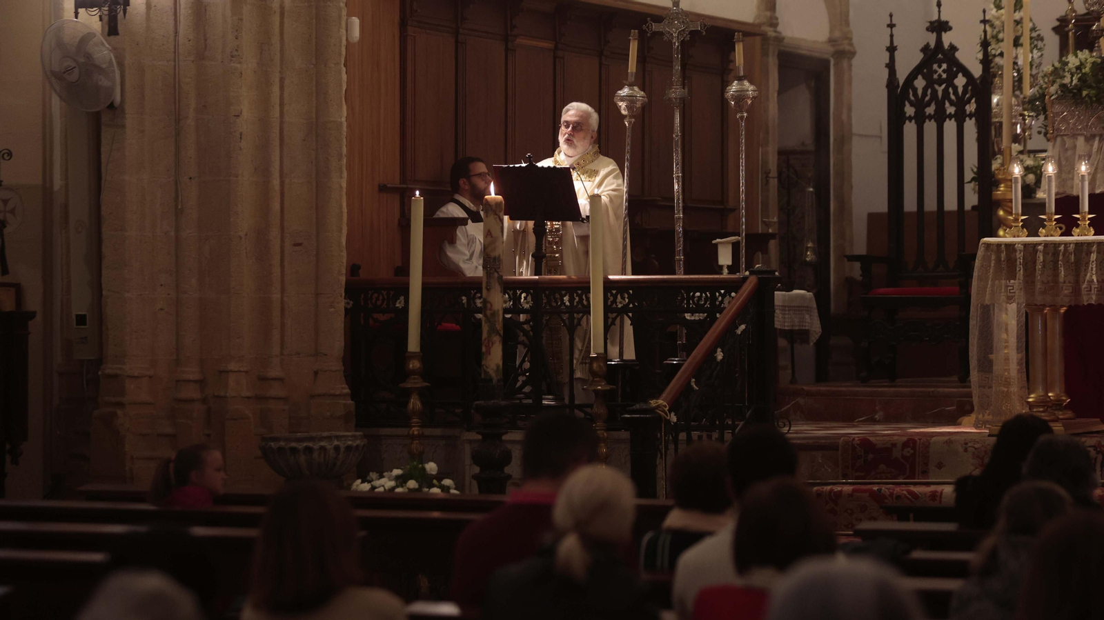 Las fotos de la misa del Domingo de Resurrección en Tarifa