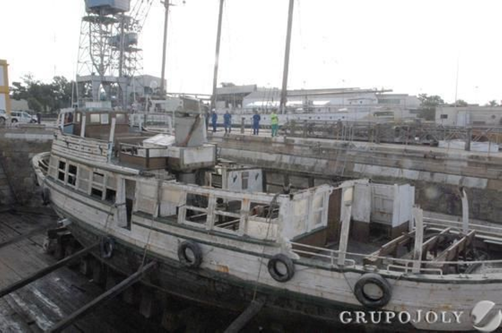 El Vaporcito se encuentra ya en el dique seco de los astilleros de San Fernando a la espera de una decisión sobre su futuro.

Foto: Elias Pimentel
