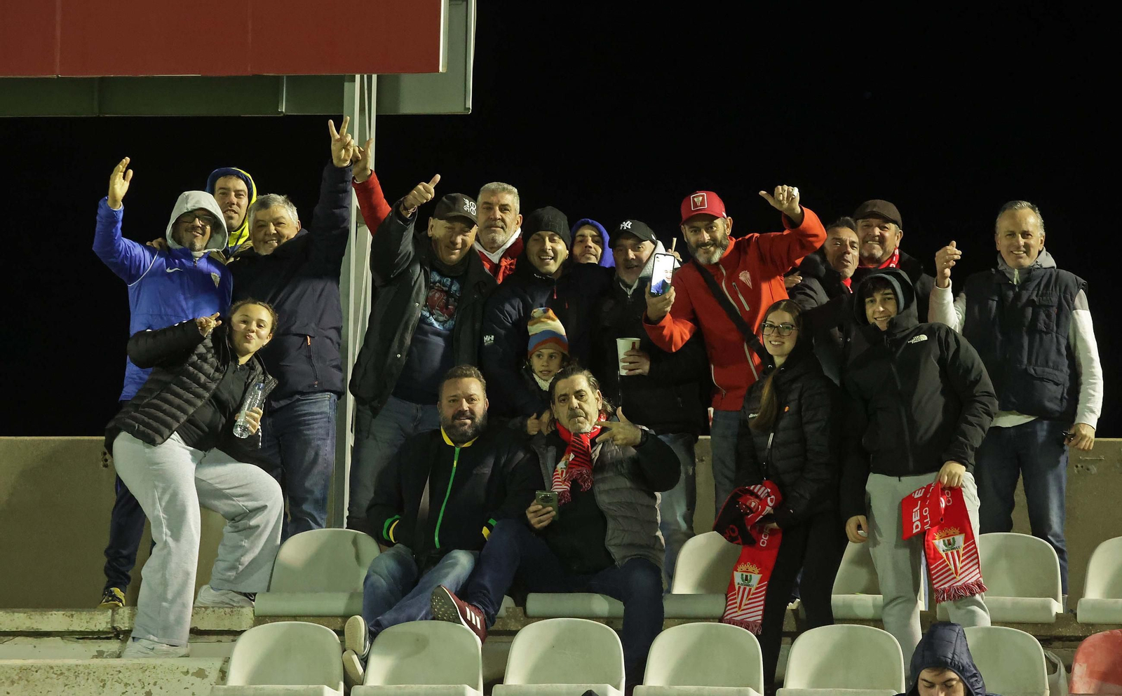 Búscate en el Nuevo Mirador durante el Algeciras - Yeclano