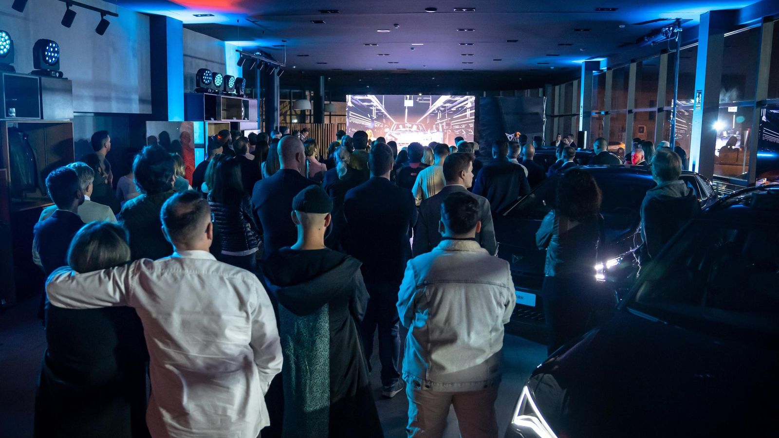 La presentación contó con una gran afluencia de invitados.