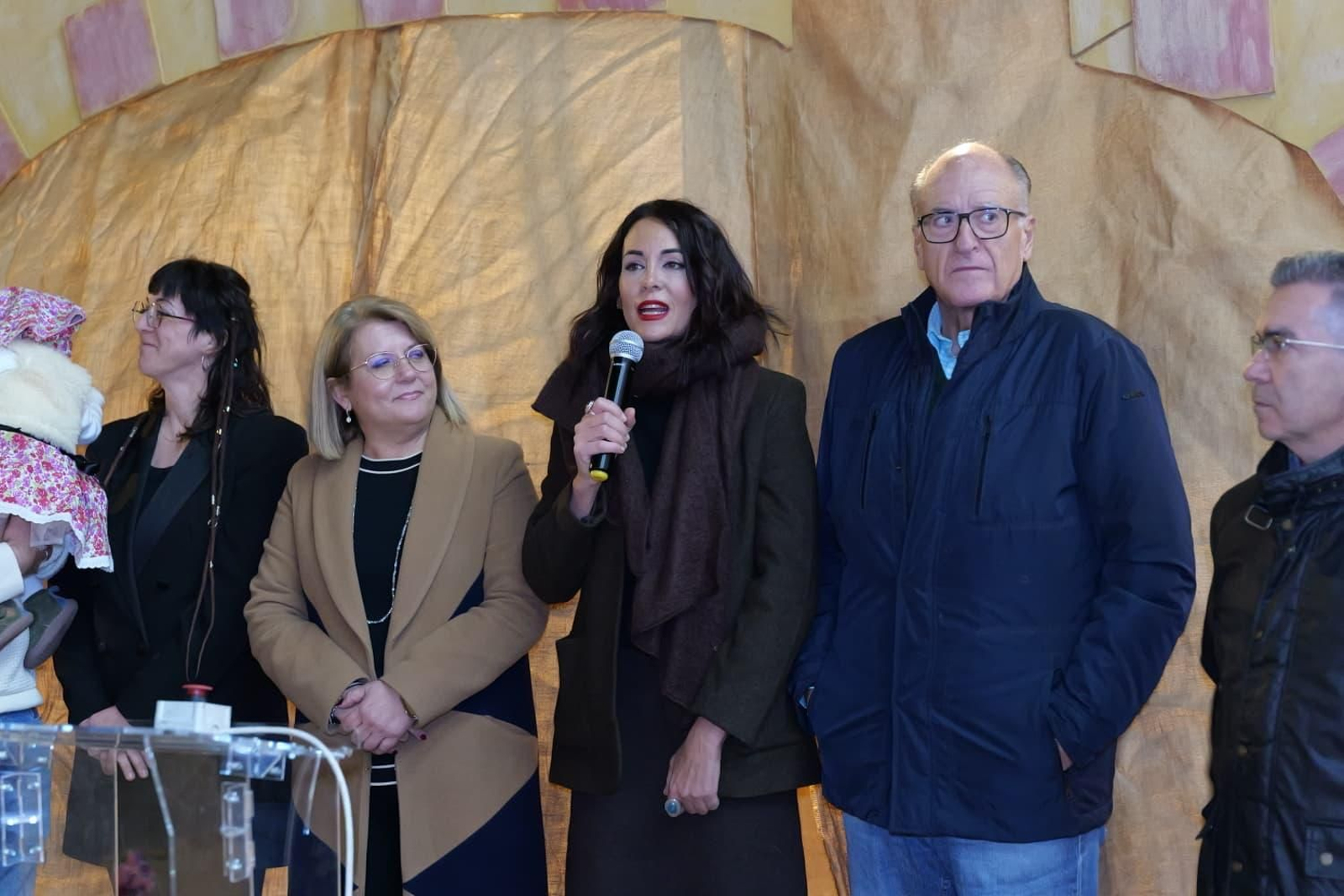 El belén cobra vida en Gádor para inaugurar la Navidad