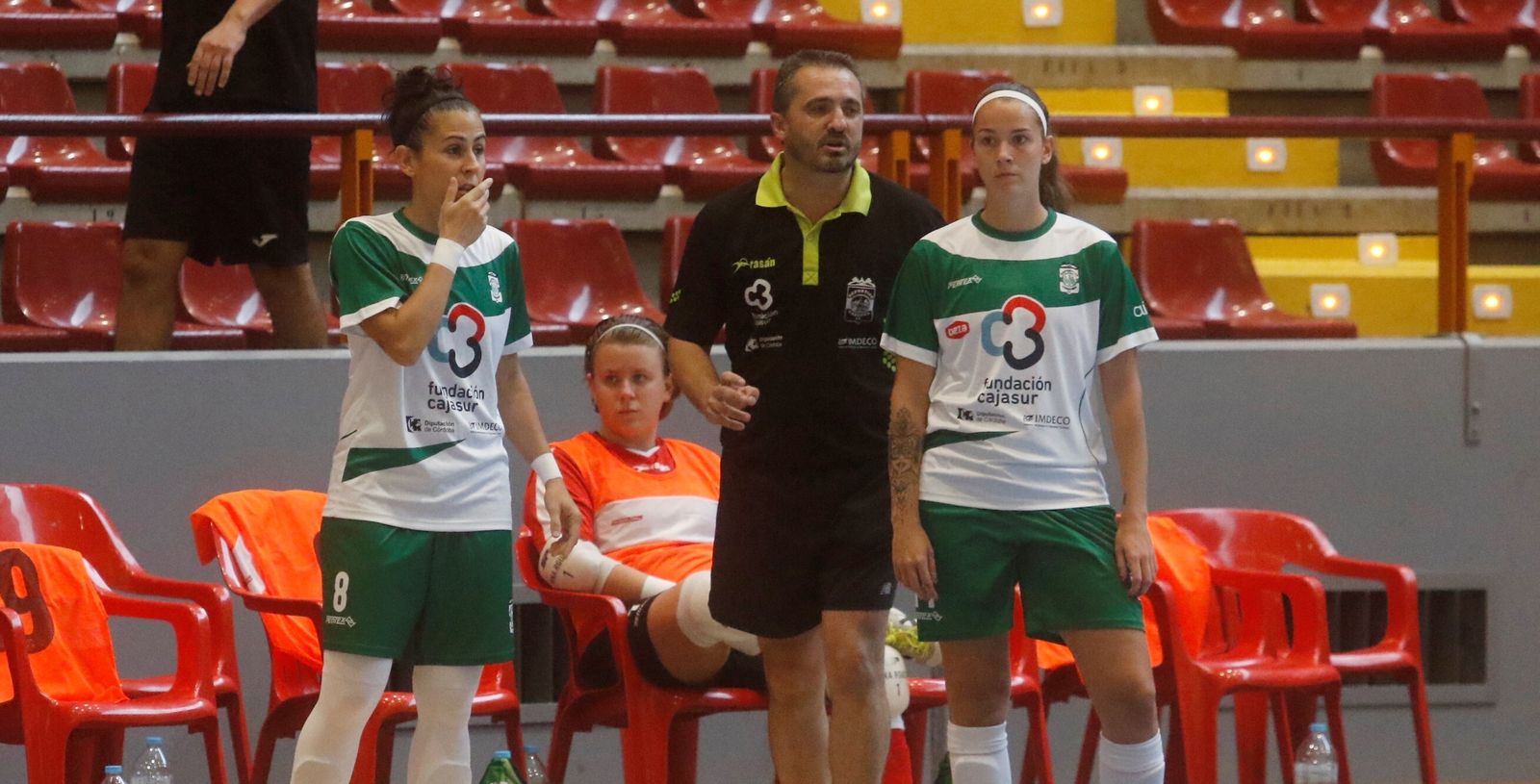 Juanma Cubero, en un partido del Cajasur Deportivo Córdoba en Vista Alegre.