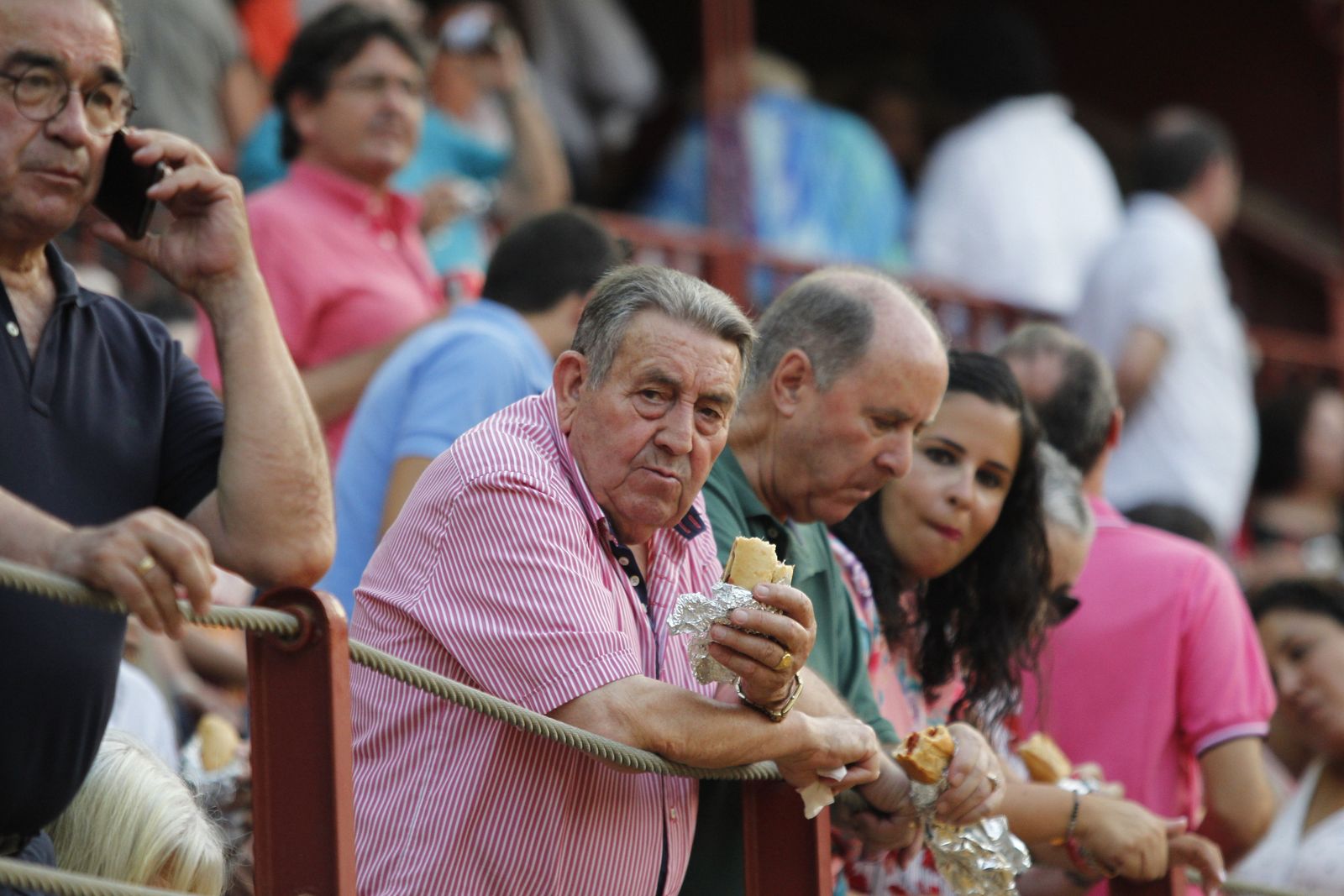 Fotogalería corrida de toros Roquetas de Mar. El Fandi, Castella, Cayetano.