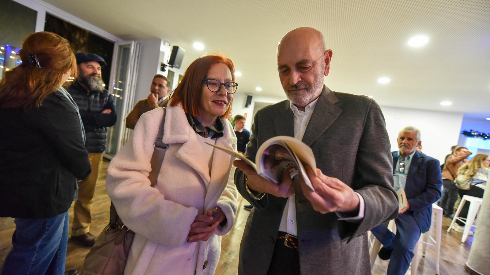 La presentación de libro ' 20 días más cocinando con Pedro' de Olga Junquera  Muñoz, en imágenes