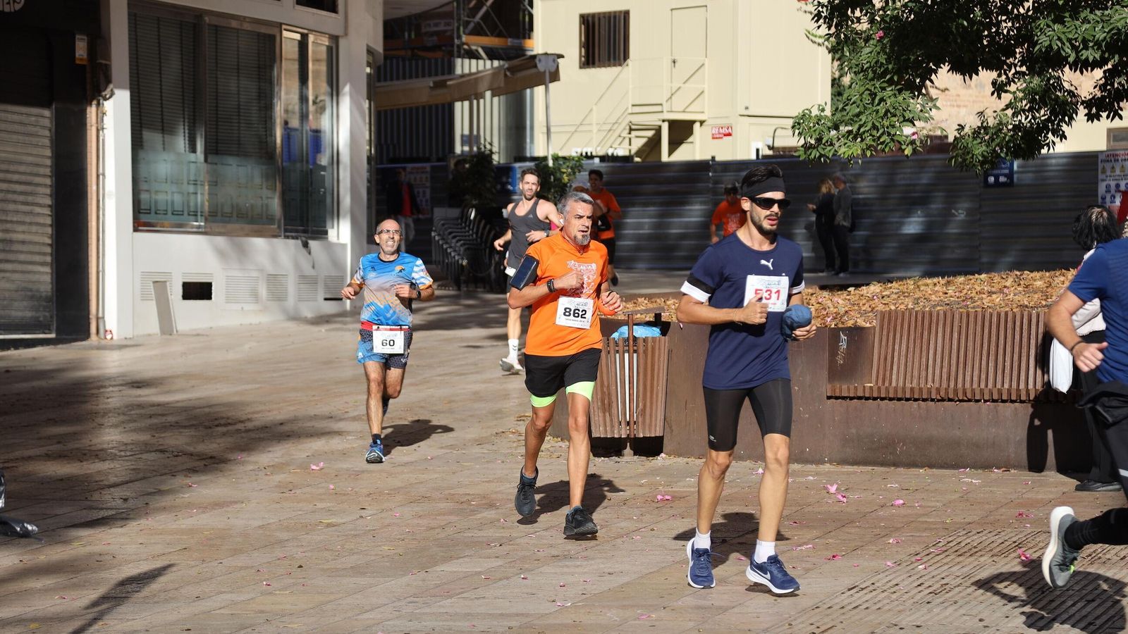 Búscate en las fotos de la Carrera de la Prensa en Málaga
