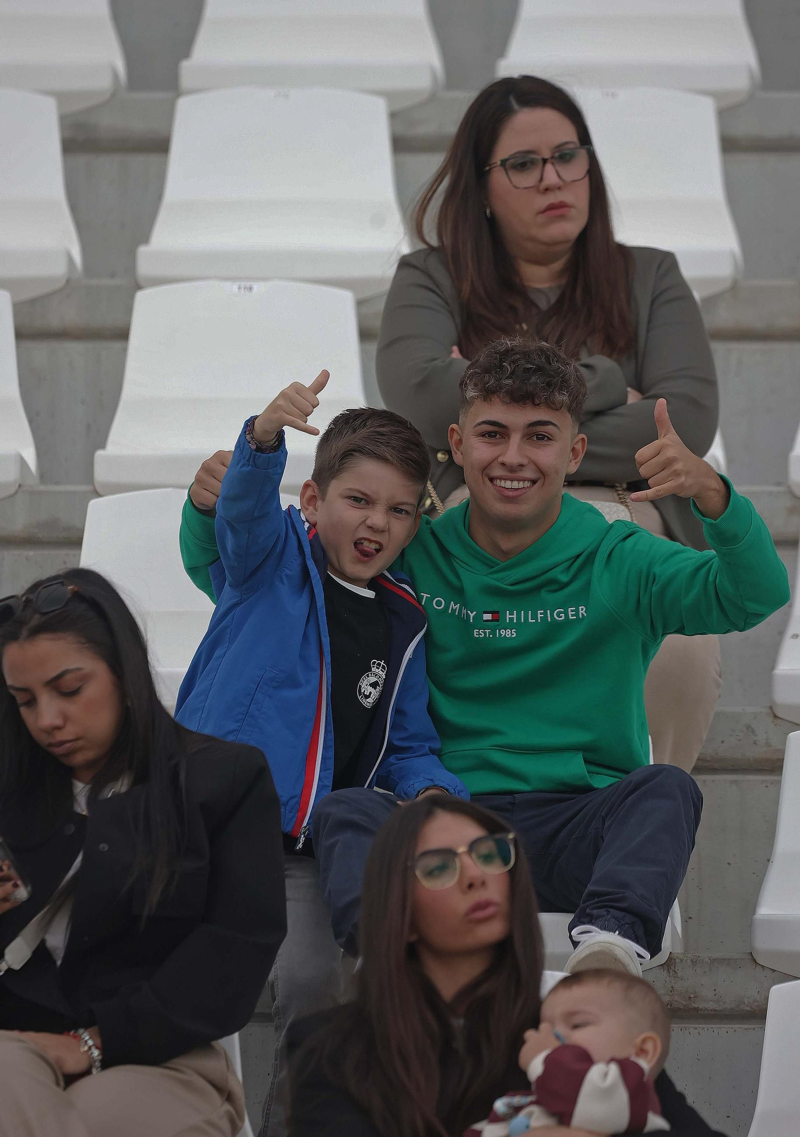 Búscate en el Ciudad de La Línea durante el Balona - Torremolinos