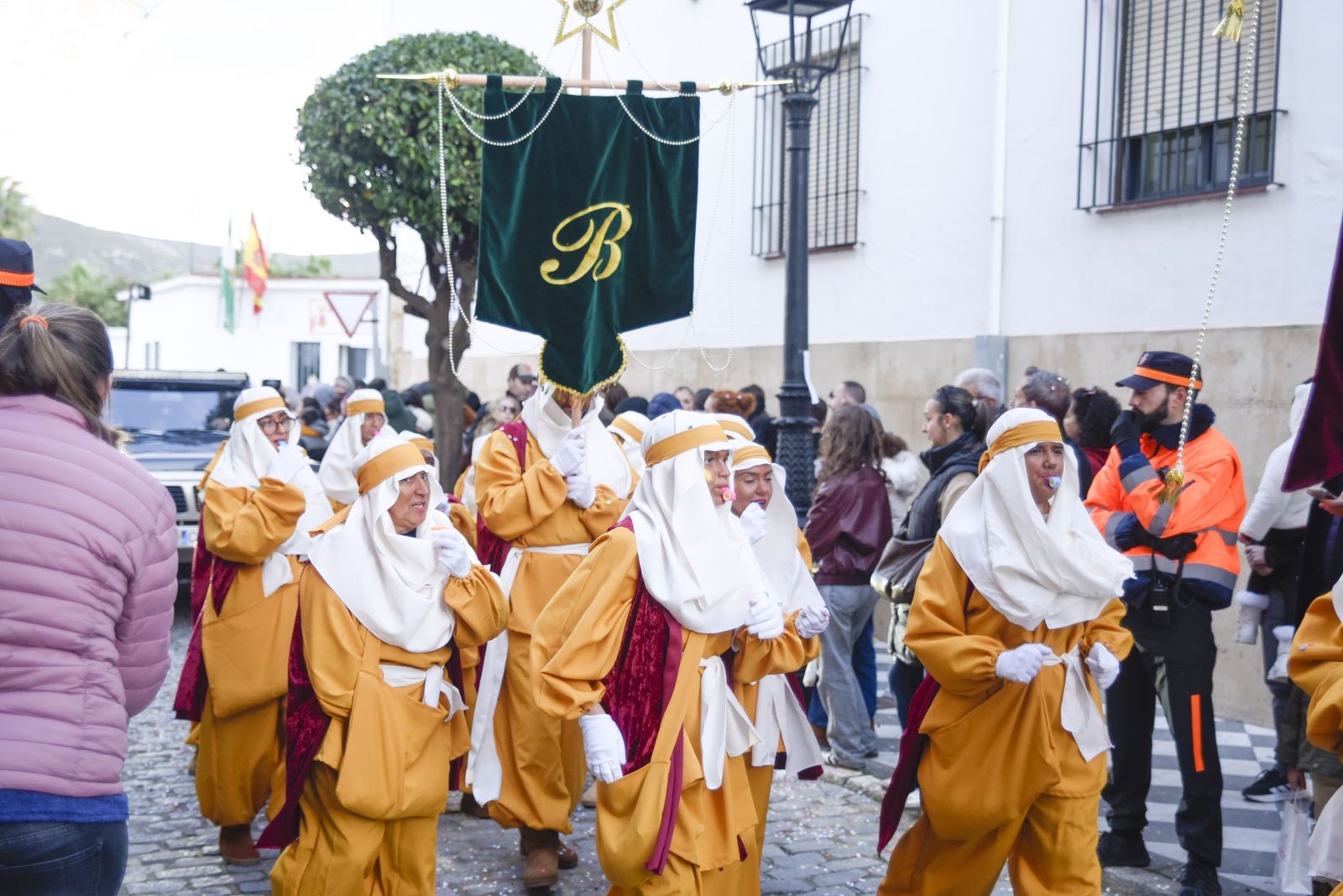 Búscate en las fotos de la cabalgata de Reyes Magos 2026 en San Roque