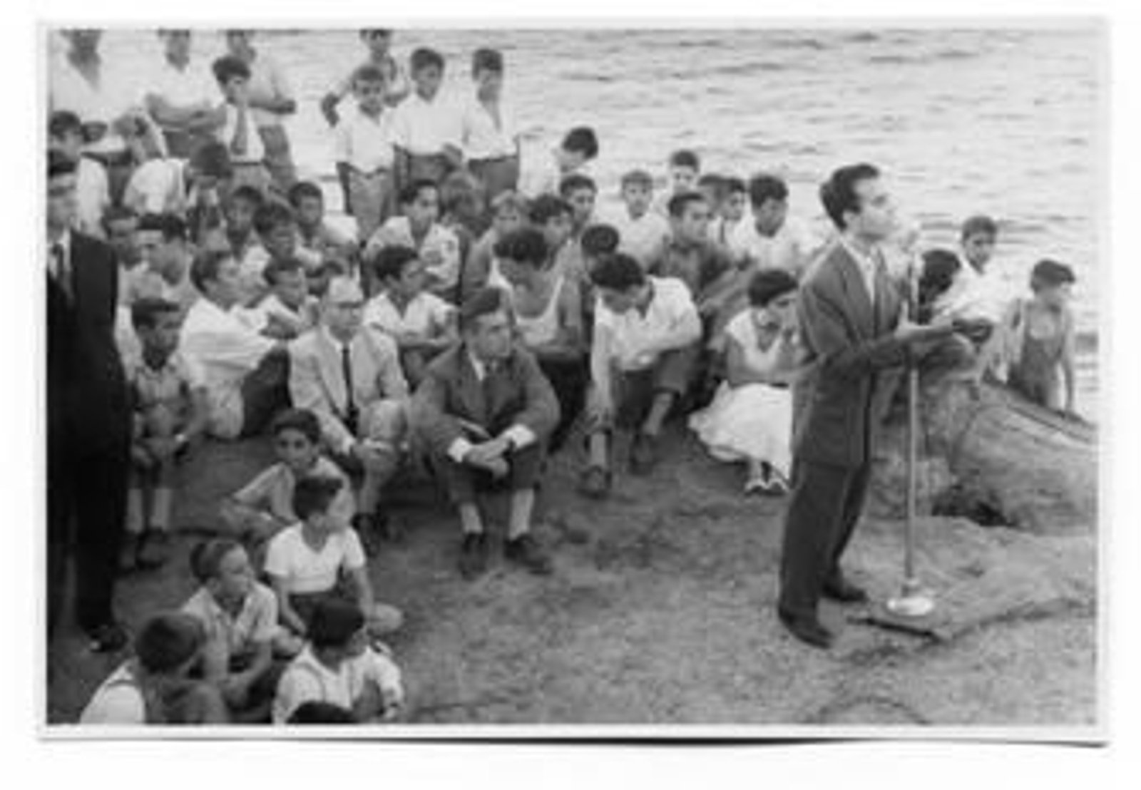 El documental 'En medio de las olas', listo para su estreno en Alcances