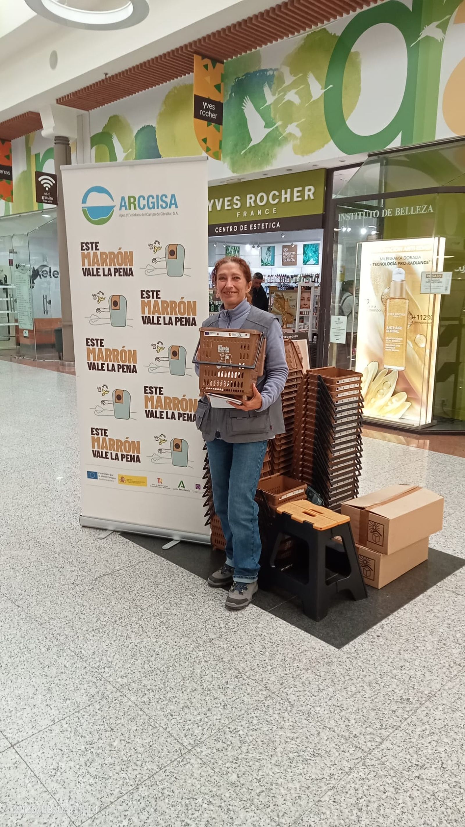 Reparto de contenedores marrones.