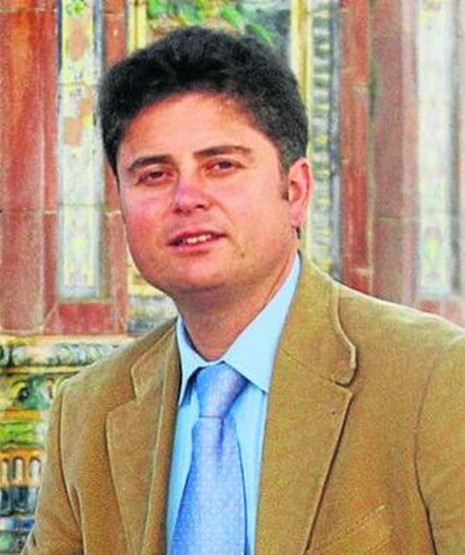 Antonio Jesús Verdú (izquierda) y José María Barrera, dejarán respectivamente las alcaldías de Vejer y de Paterna tras las elecciones.