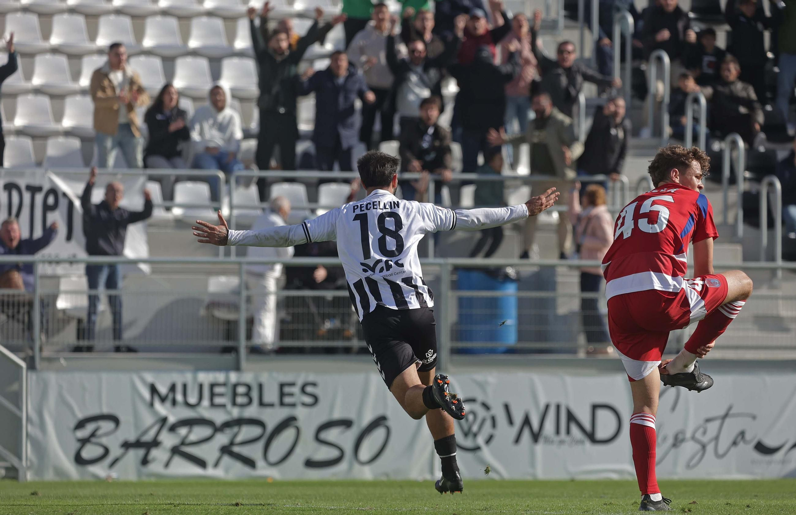 Las mejores fotos del Balona - Recreativo de Granada de Segunda Federación