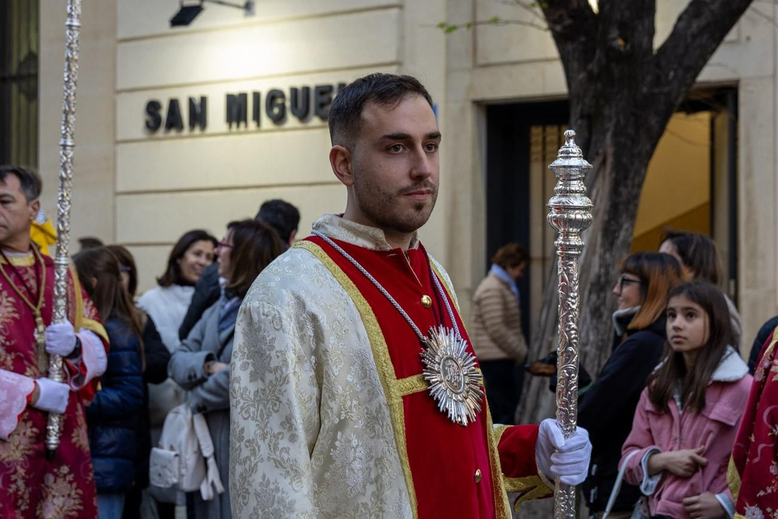 Los jiennenses se entregan a una tarde de Amor, Perdón y Esperanza.