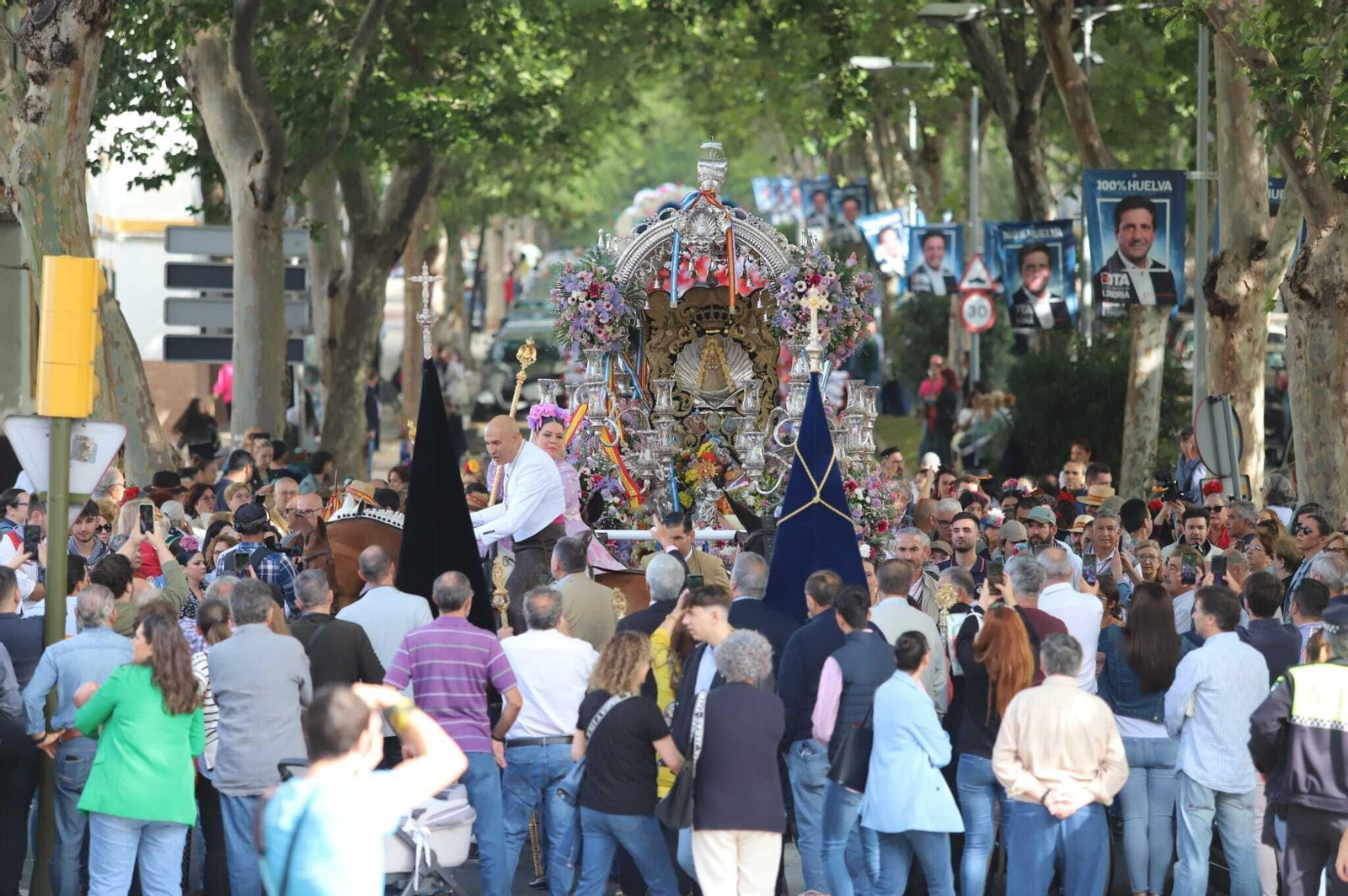 El Rocío 2023: las mejores imágenes del inicio de salida de Emigrantes