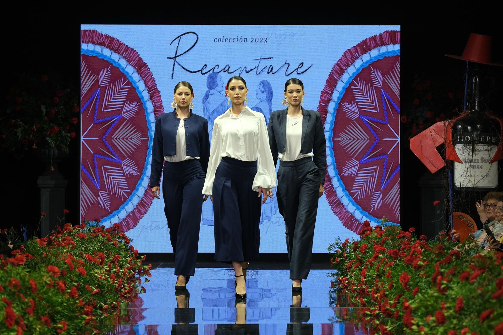 Desfile de Juan Saavedra en la Pasarela Flamenca Jerez Tío Pepe 2023