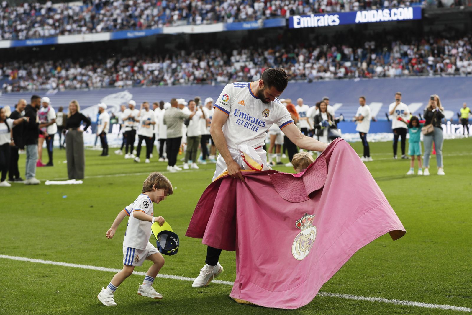 Victoria del Real Madrid y celebración del título de Liga