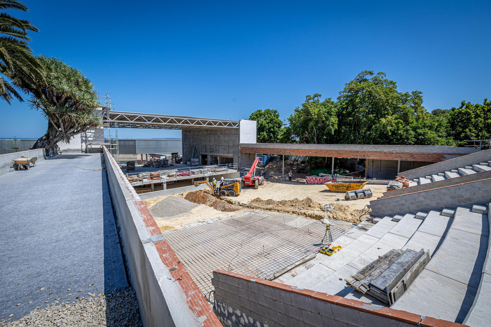 Así se encuentran las obras del Teatro del Parque Genovés