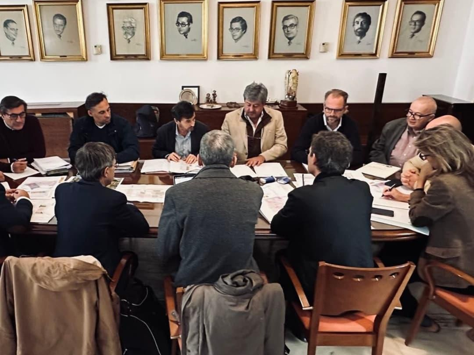 Una imagen de la mesa técnica celebrada en el Ayuntamiento.