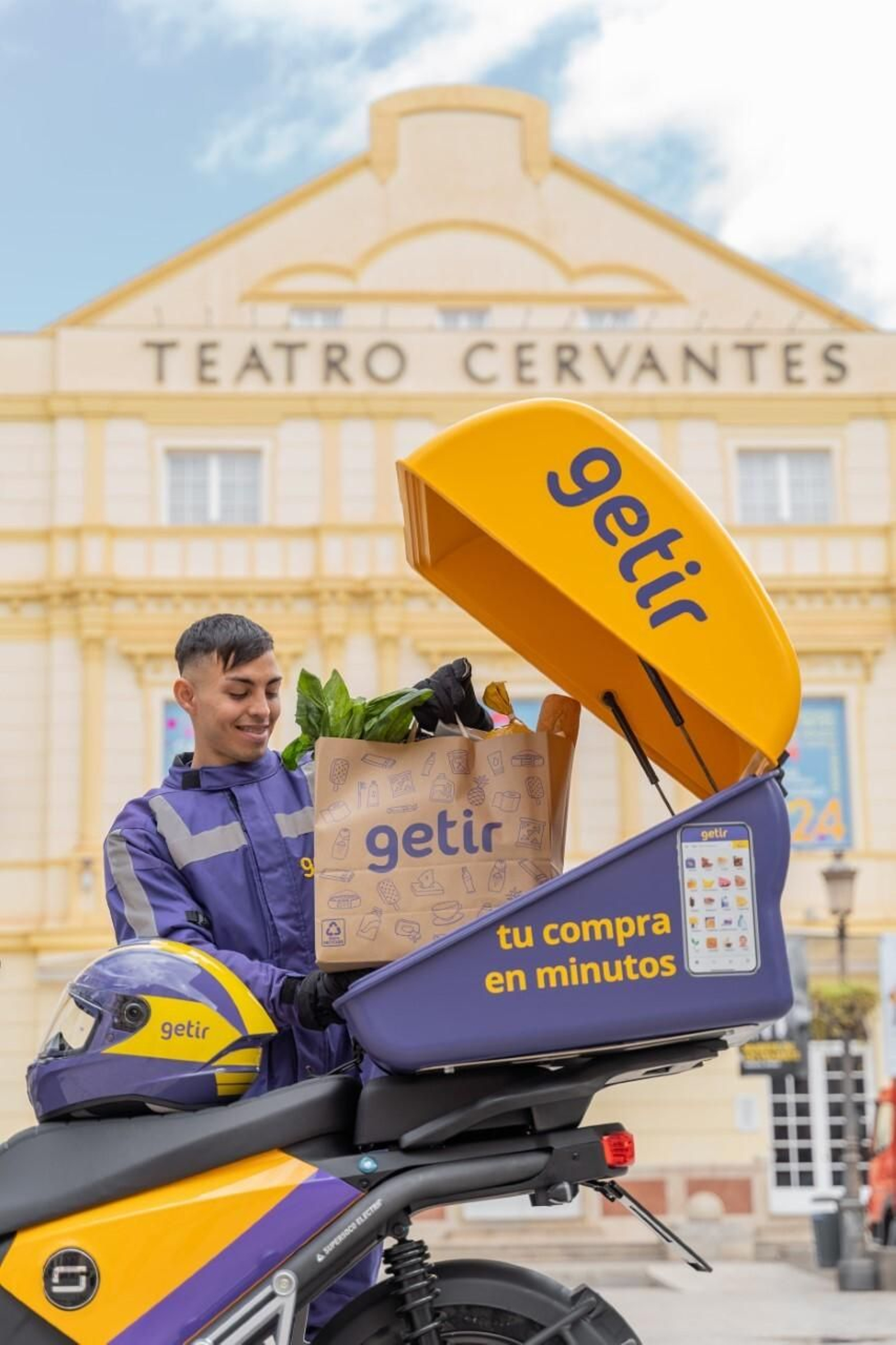 Un repartidor de Getir en Málaga