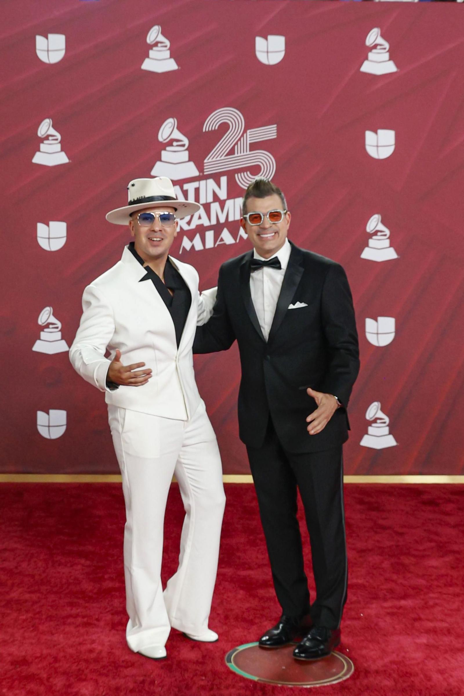 Todos los famosos, tendencias y curiosidades en la alfombra roja de la 25 edición de los Grammy Latinos