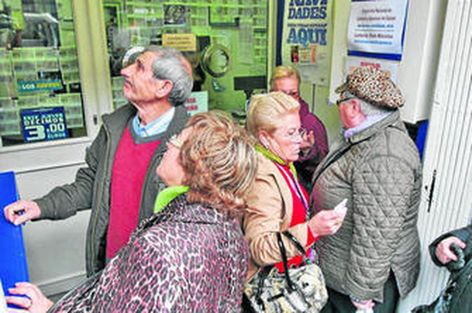 Todas las miradas están puestas en el sorteo de lotería del próximo día 6 y las administraciones suben ventas.