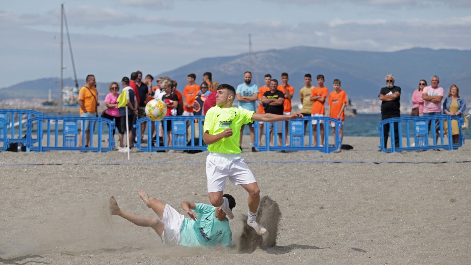Fotos Torneo de Selecciones Comarcales de Cádiz de Fútbol Playa  categoría cadete en La Línea