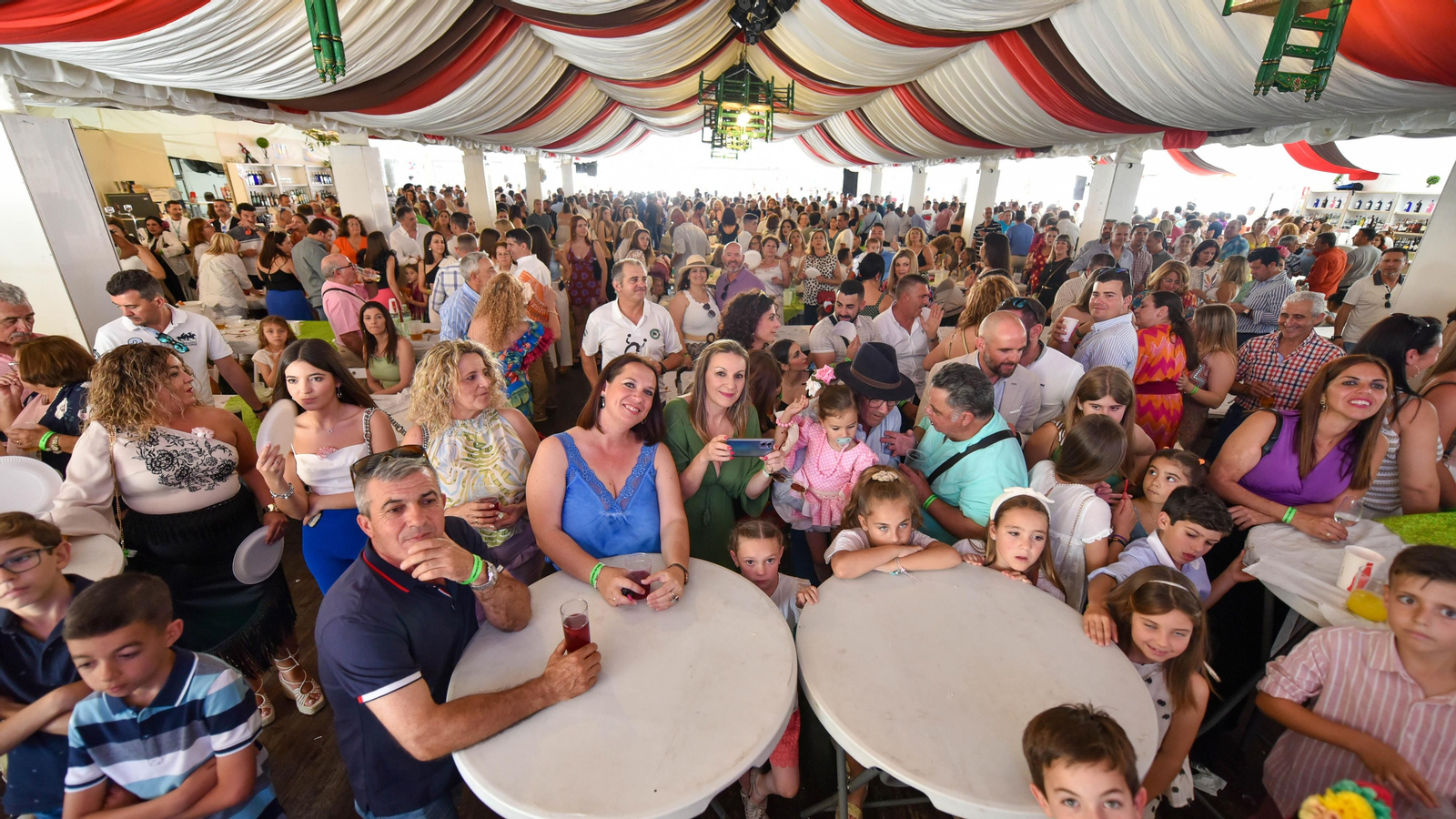 Las fotos del domingo de Feria de Los Barrios 2023