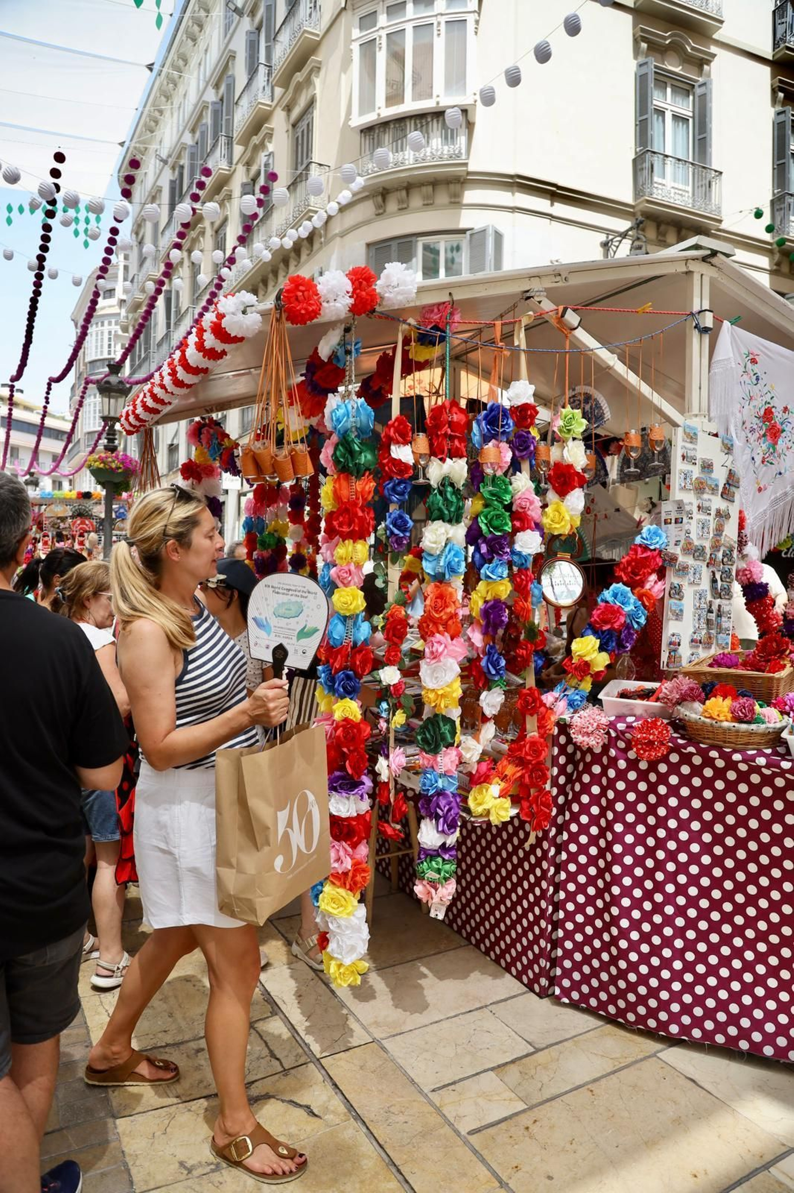 El primer día de Feria de Málaga en el Centro, en imágenes
