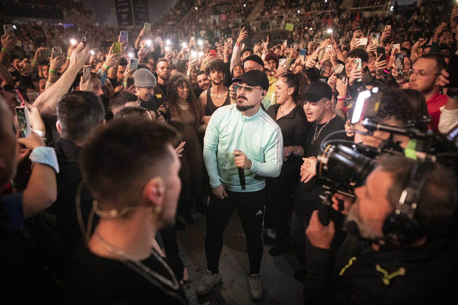 El Palacio estalla al son de Dellafuente, en imágenes