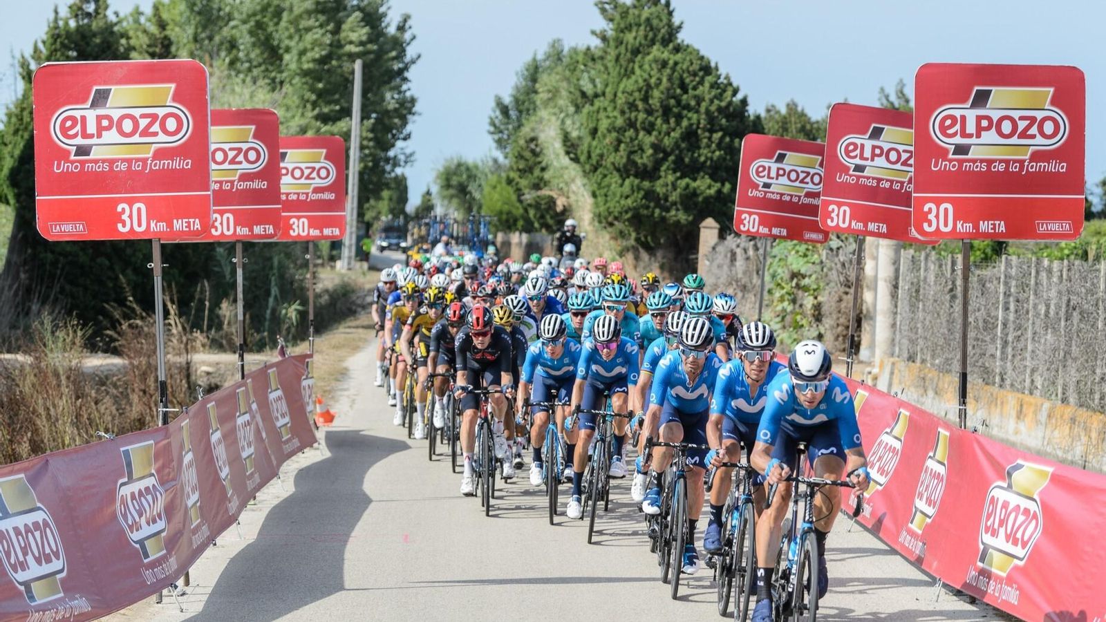 La compañía es patrocinadora de la Vuelta a España de ciclismo tanto masculino como femenino.