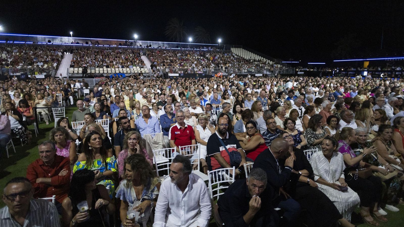 Búscate en las imágenes del concierto de Tom Jones en Concer Music Festival de Chiclana