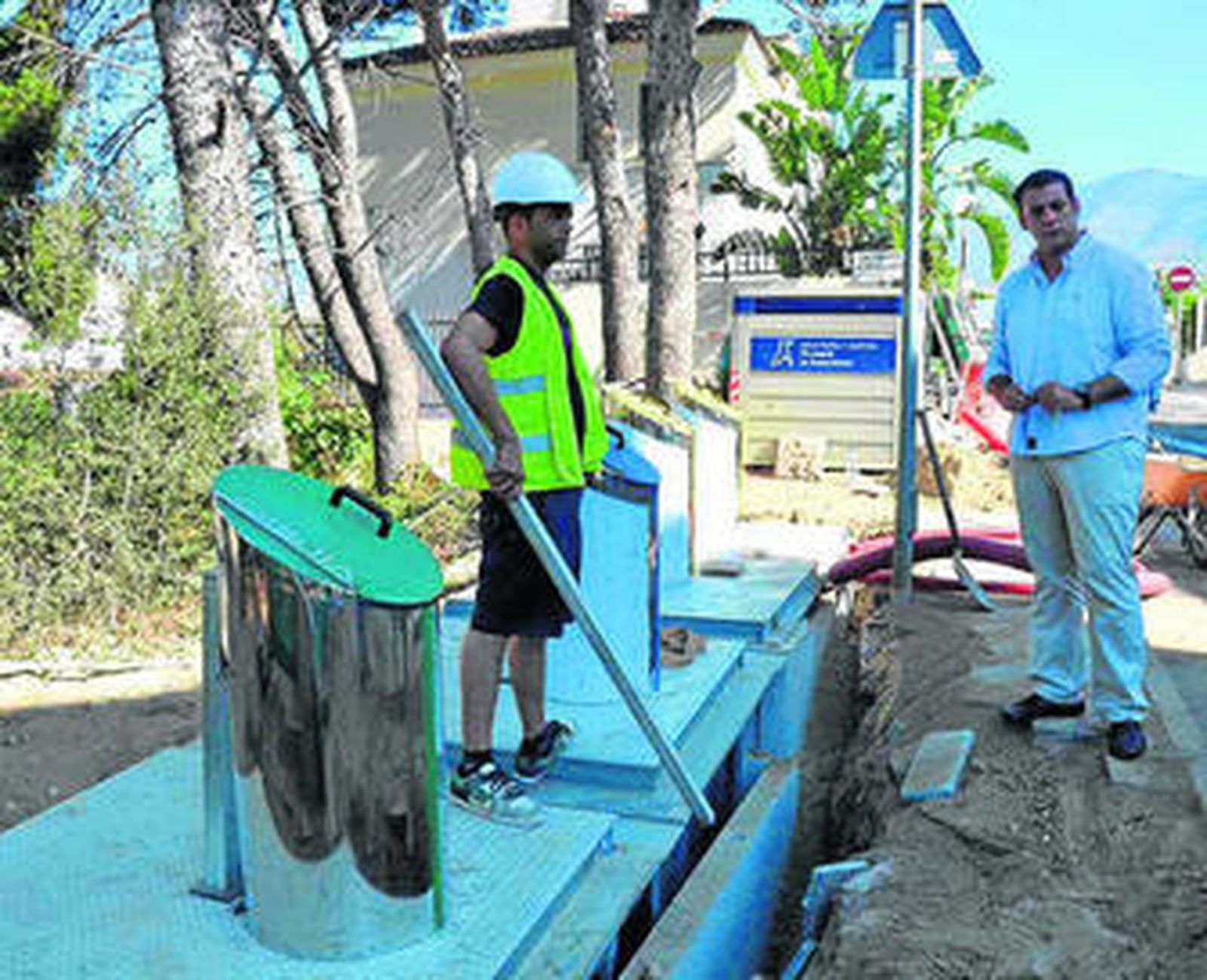 Contenedores soterrados en Fuengirola.