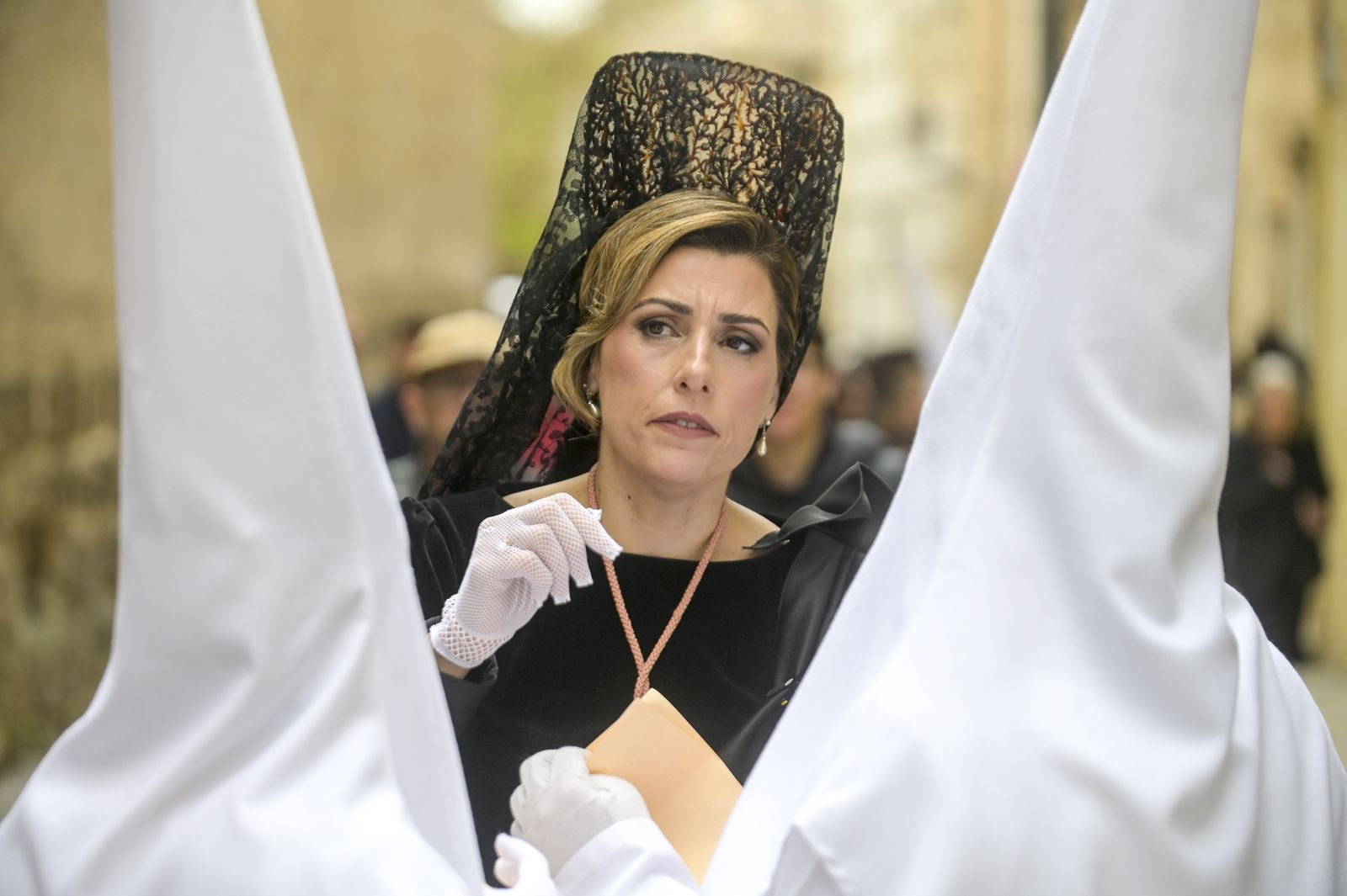 Así vivió Granada la salida de la Cofradía de los Dolores 2025