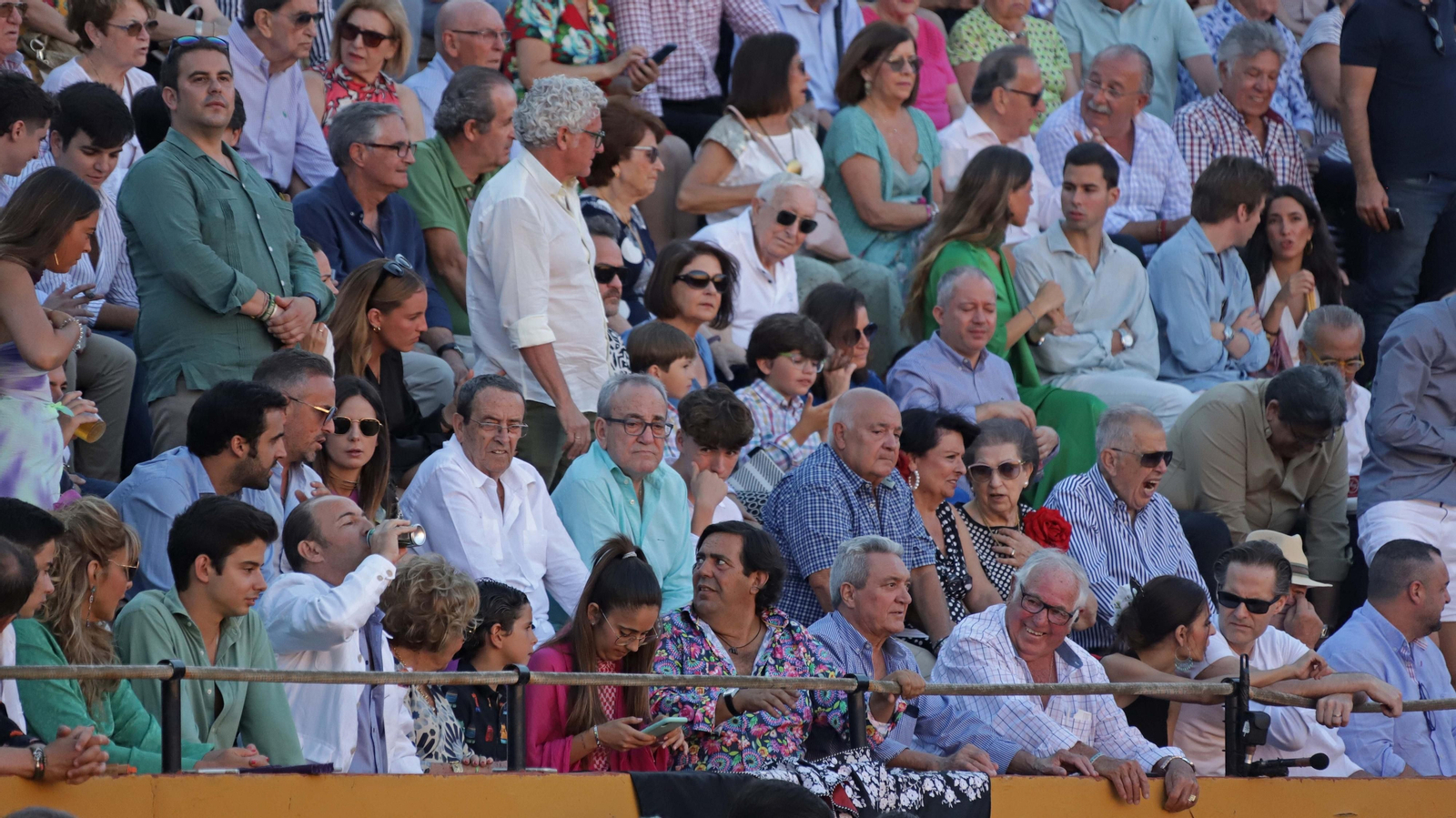 Ambiente en la corrida del viernes de la Feria Taurina de Algeciras