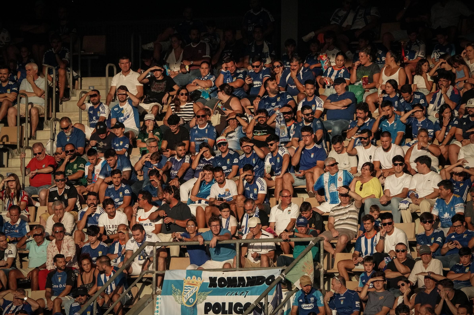 Búscate en el del partido del Xerez CD - UCAM