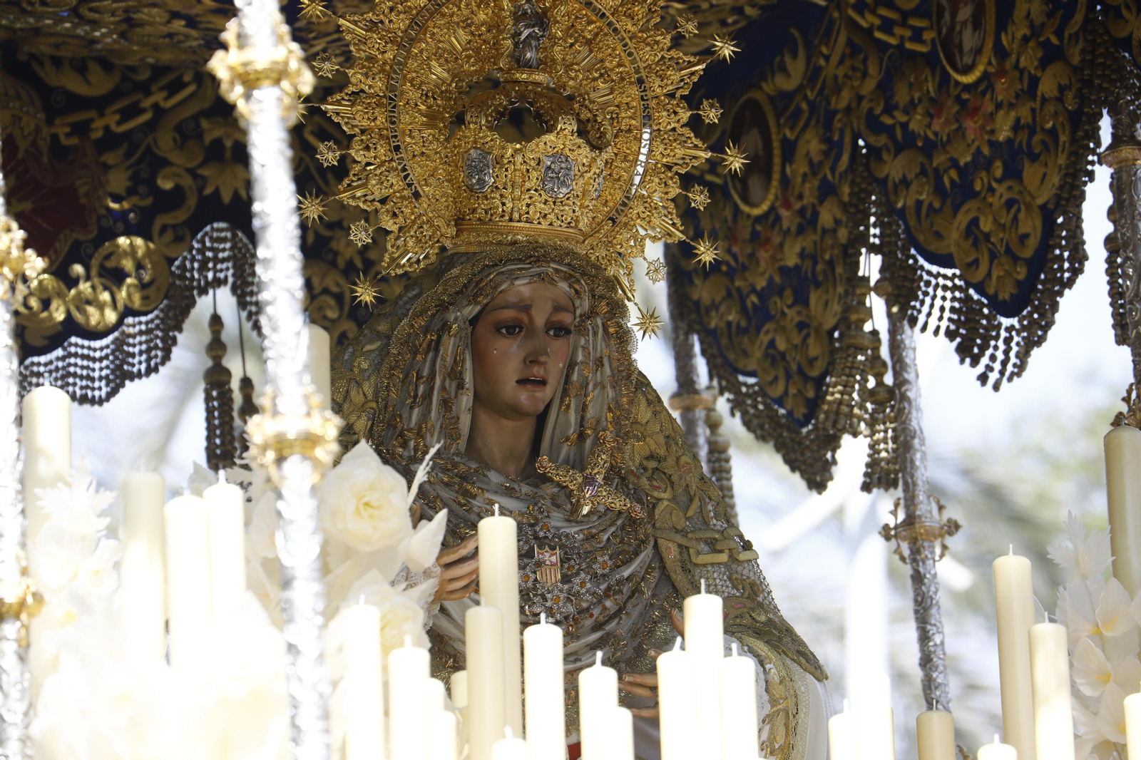 Lunes Santo en Córdoba: La procesión de la Merced, en imágenes