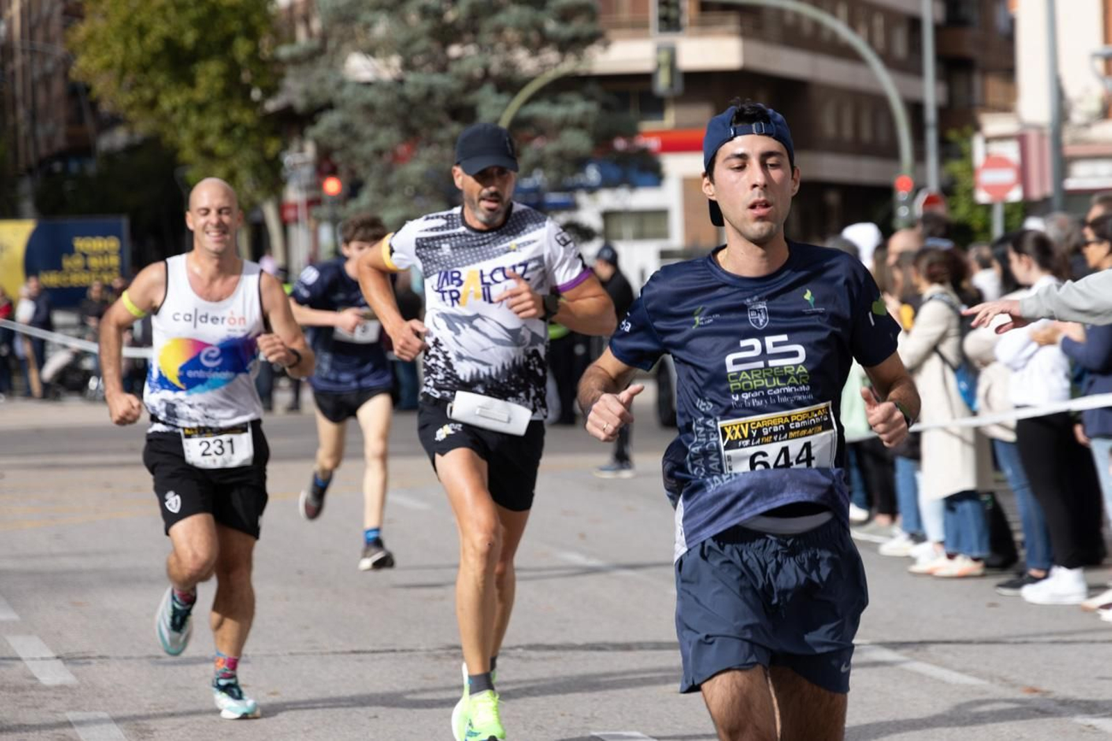 Atletismo por la paz y la integración en la XXV Carrera y Caminata del IES Santa Catalina de Alejandría (I)