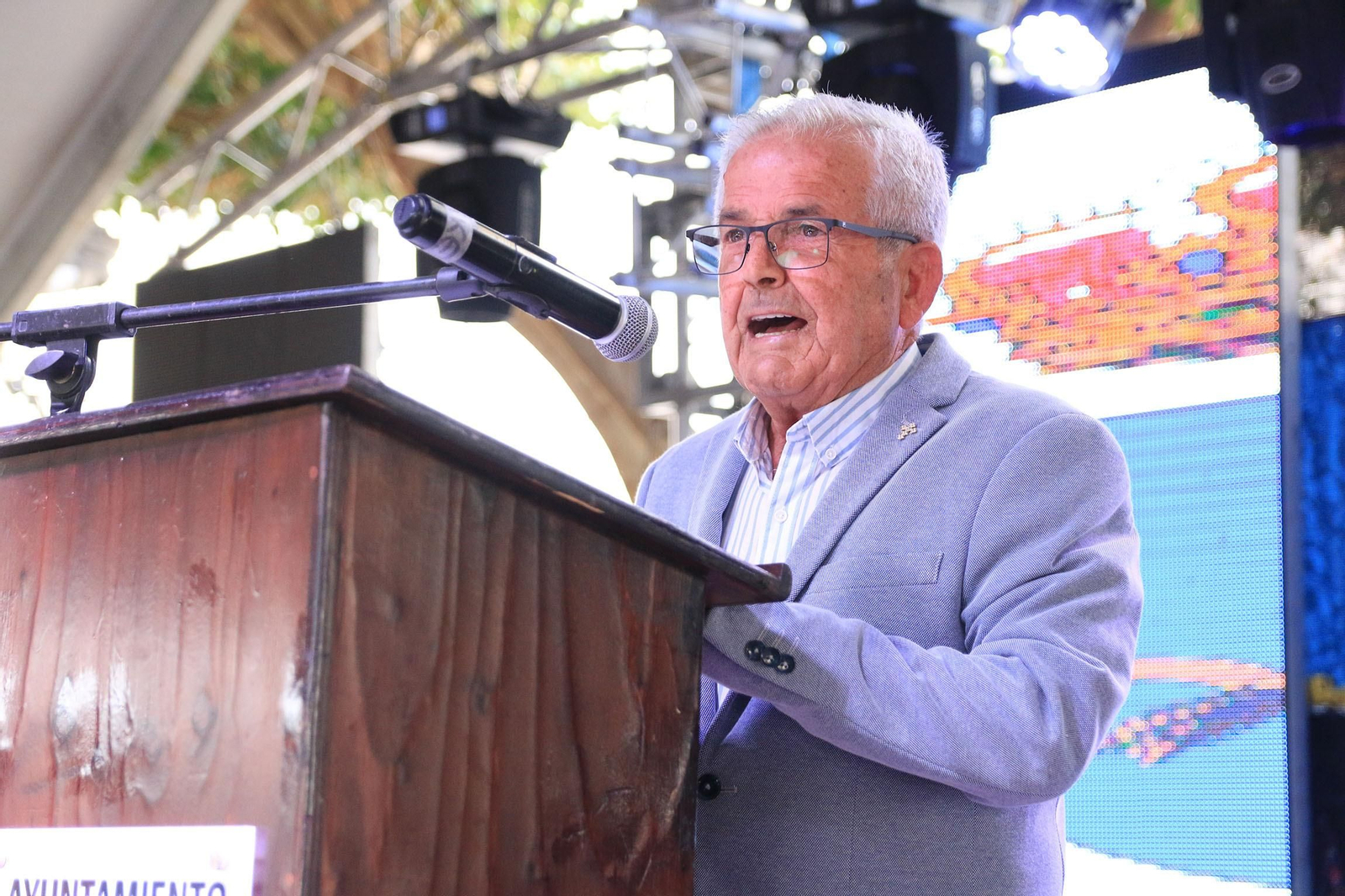 Pregón y coronación de reinas y damas de honor en las fiestas de Canjáyar